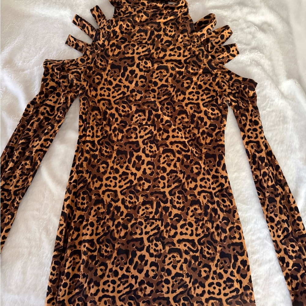 Venus Body Con Strappy Shoulder Cheetah Print Choker Neck Dress XS - Picture 5 of 8